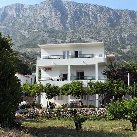 Apartments By The Sea Drvenik Donja Vala, Makarska - 6701 外观 照片