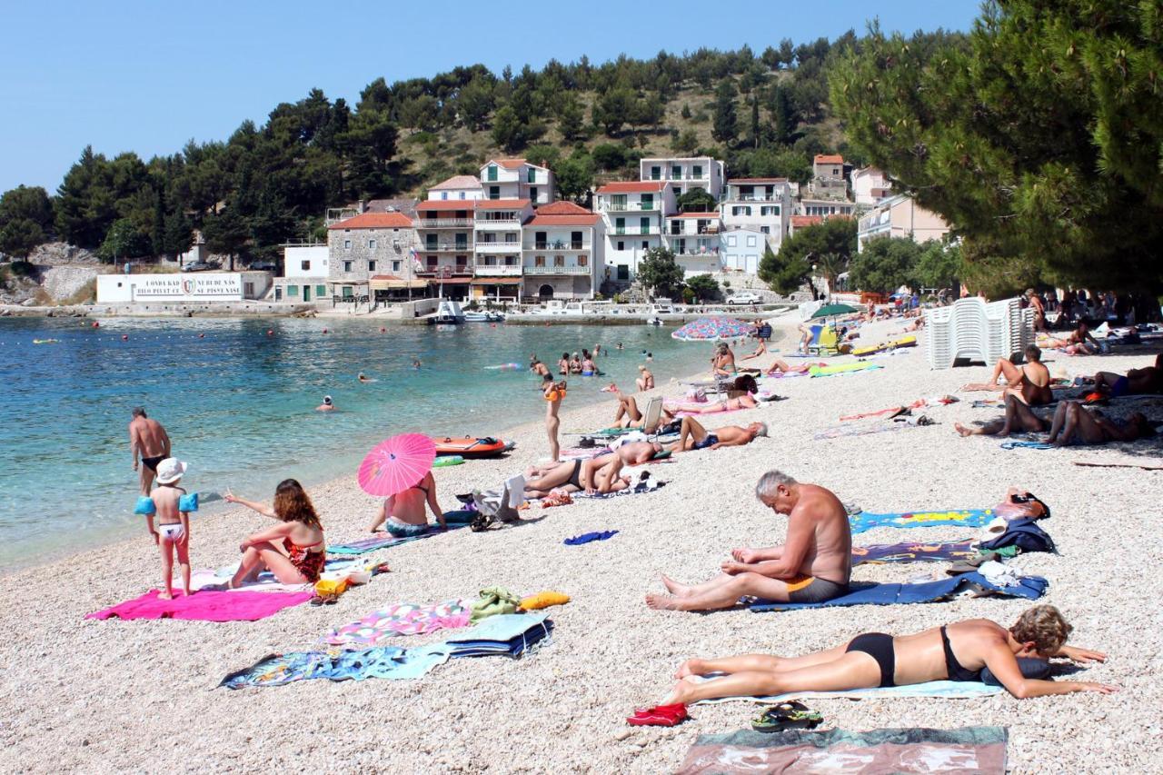 Apartments By The Sea Drvenik Donja Vala, Makarska - 6701 外观 照片