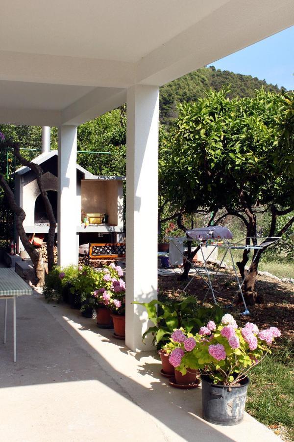 Apartments By The Sea Drvenik Donja Vala, Makarska - 6701 外观 照片