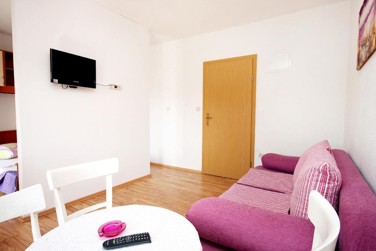 Apartments By The Sea Drvenik Donja Vala, Makarska - 6701 外观 照片