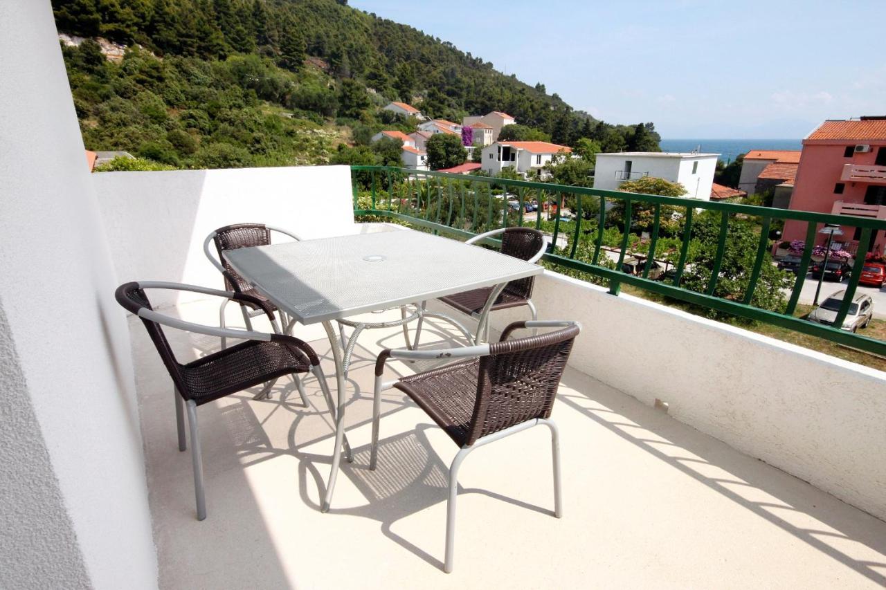 Apartments By The Sea Drvenik Donja Vala, Makarska - 6701 外观 照片
