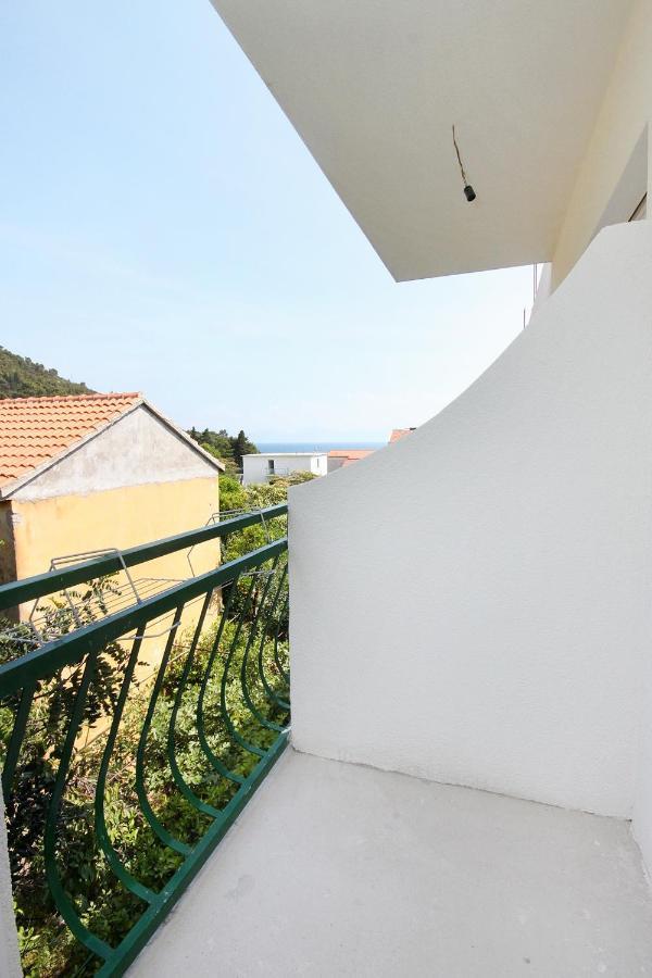 Apartments By The Sea Drvenik Donja Vala, Makarska - 6701 外观 照片