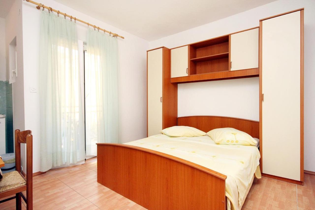 Apartments By The Sea Drvenik Donja Vala, Makarska - 6701 外观 照片