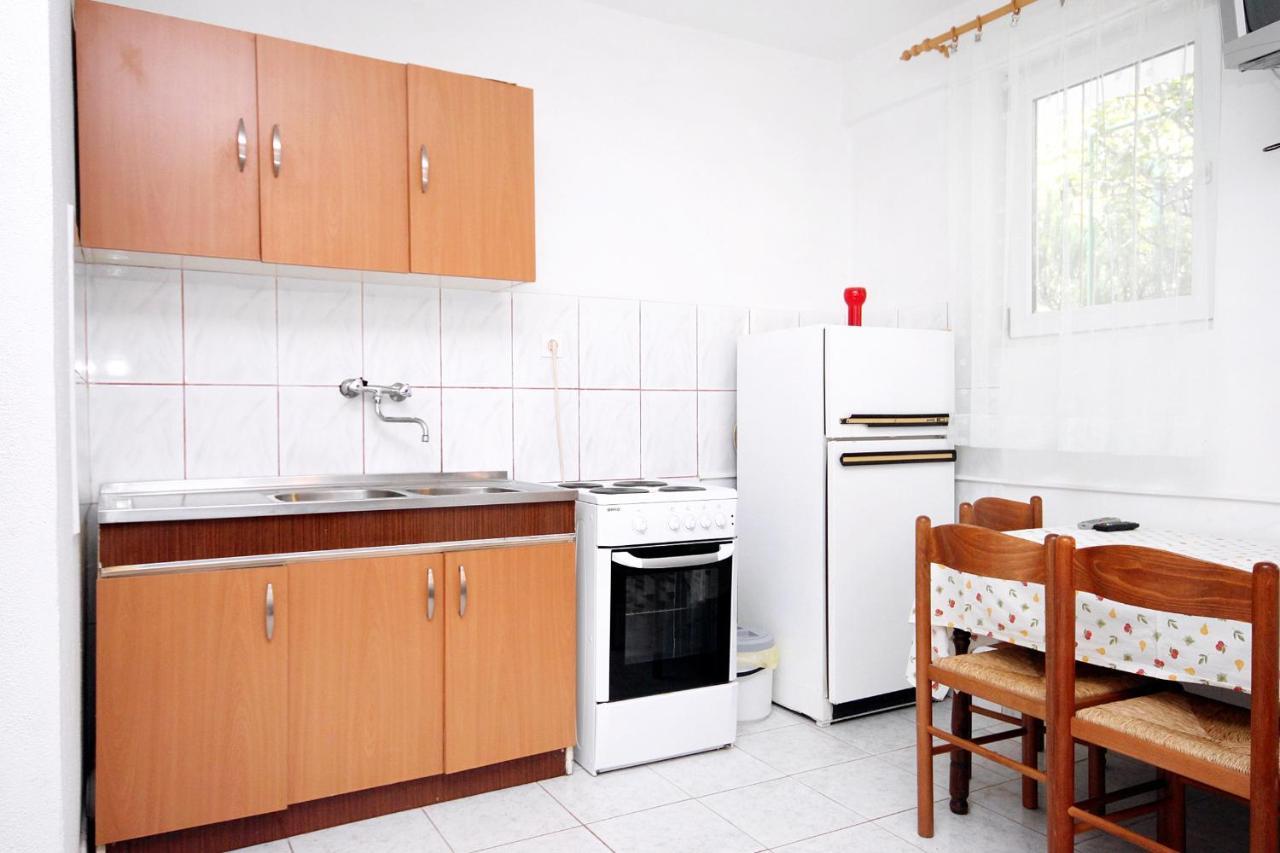 Apartments By The Sea Drvenik Donja Vala, Makarska - 6701 外观 照片