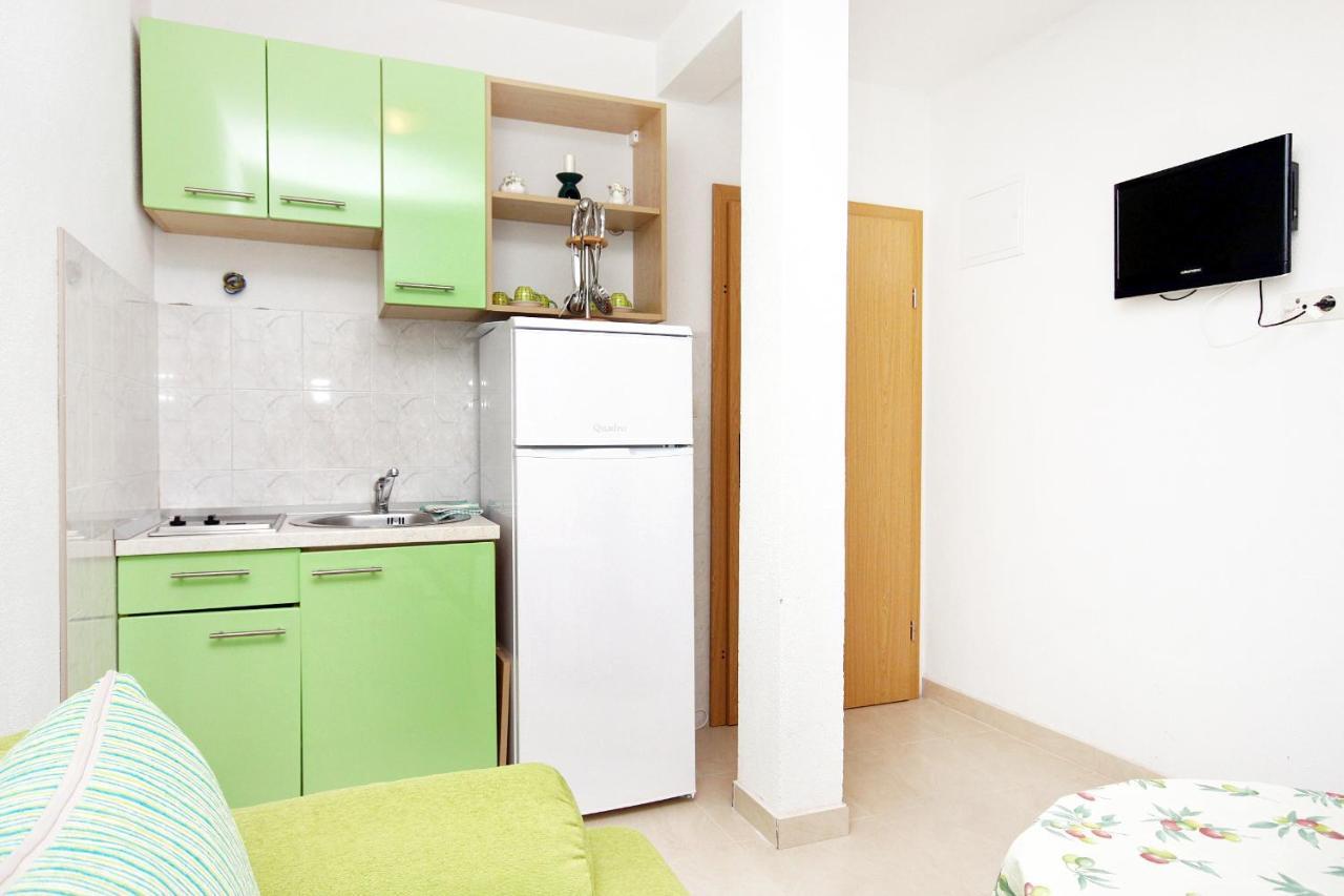 Apartments By The Sea Drvenik Donja Vala, Makarska - 6701 外观 照片