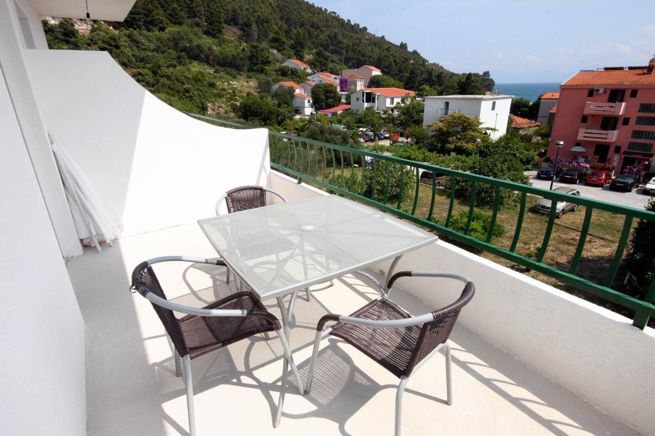 Apartments By The Sea Drvenik Donja Vala, Makarska - 6701 外观 照片