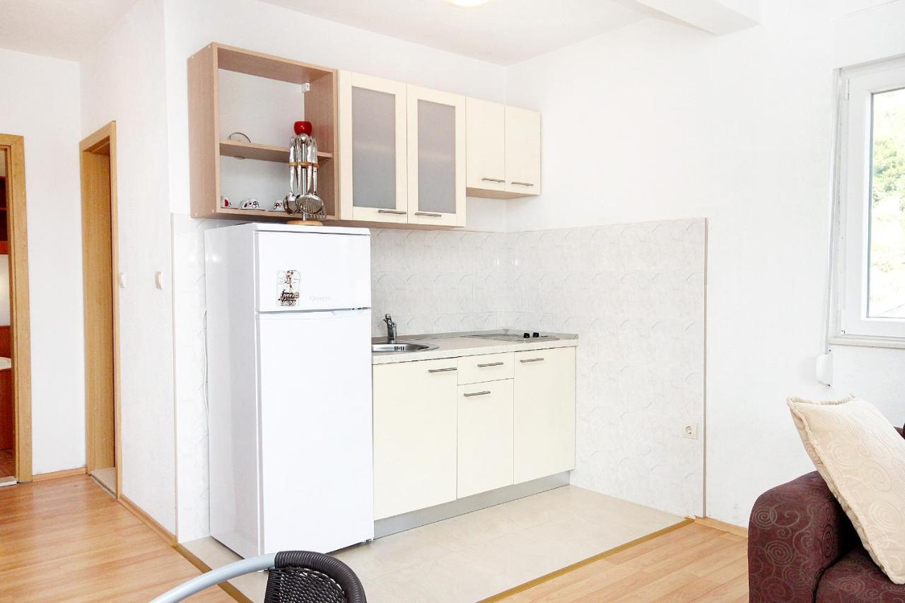 Apartments By The Sea Drvenik Donja Vala, Makarska - 6701 外观 照片