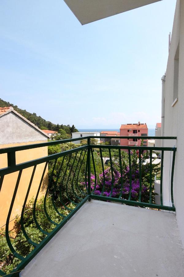 Apartments By The Sea Drvenik Donja Vala, Makarska - 6701 外观 照片