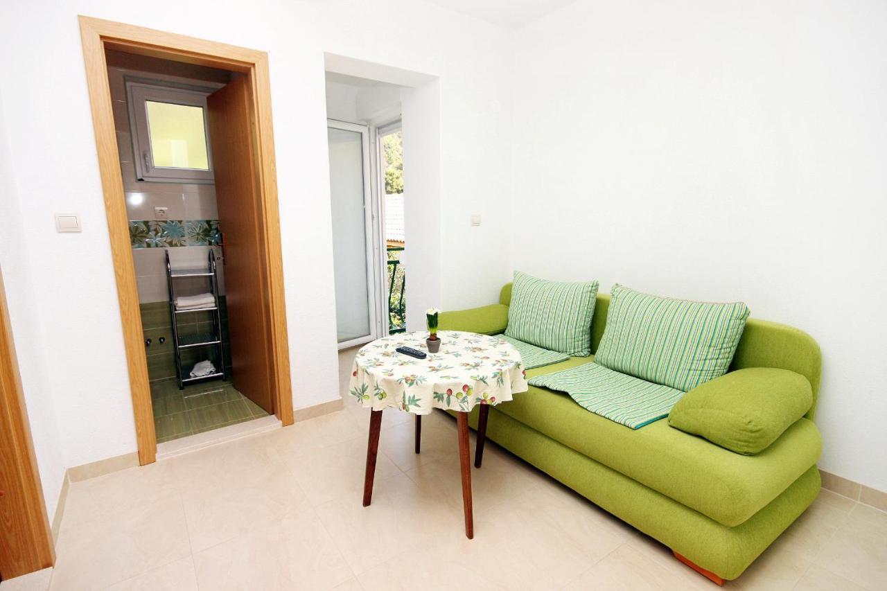 Apartments By The Sea Drvenik Donja Vala, Makarska - 6701 外观 照片