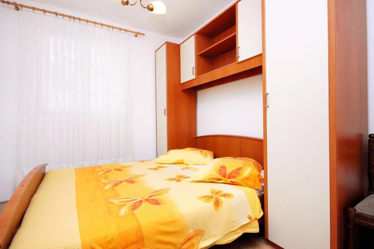 Apartments By The Sea Drvenik Donja Vala, Makarska - 6701 外观 照片