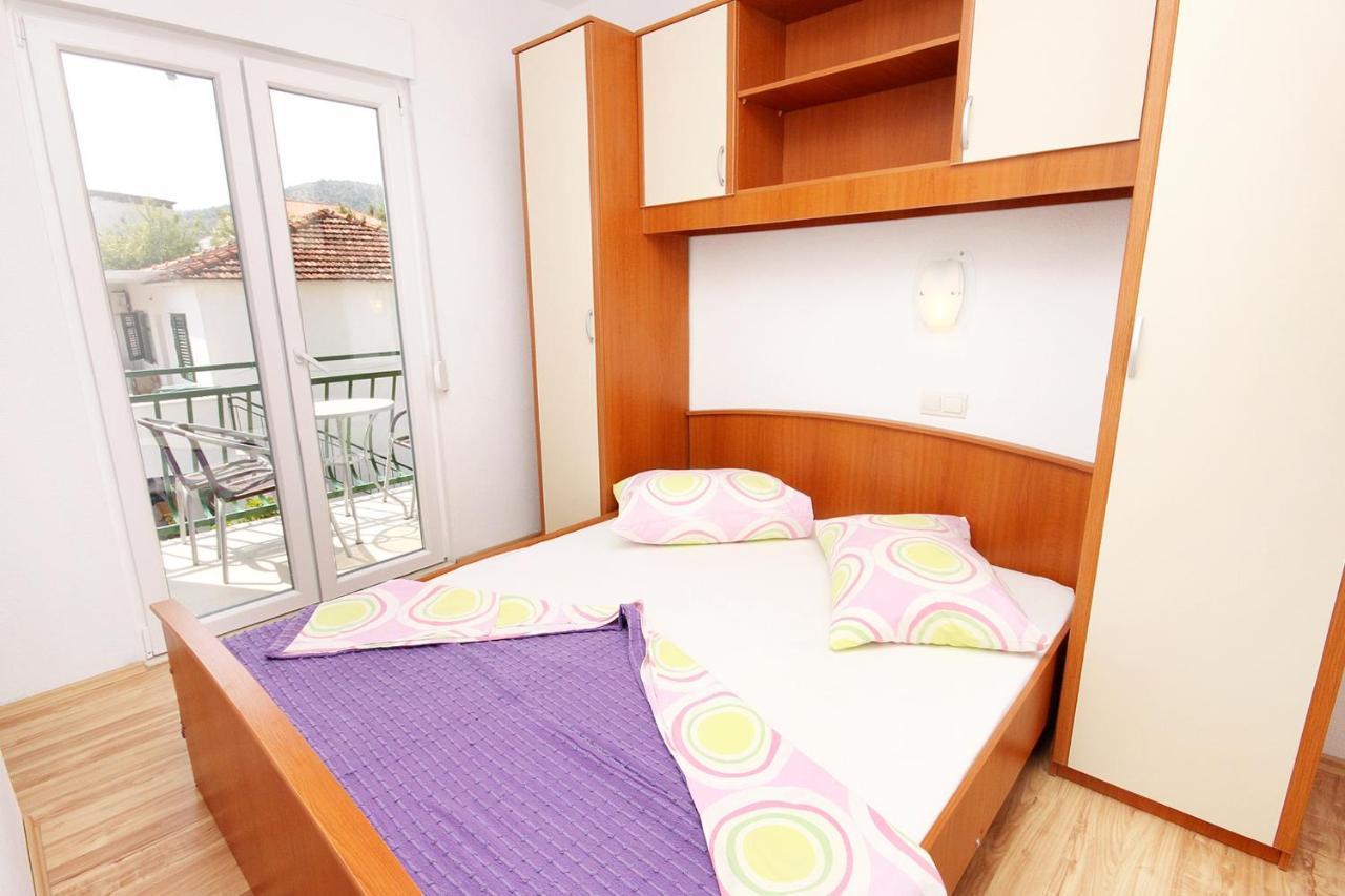 Apartments By The Sea Drvenik Donja Vala, Makarska - 6701 外观 照片